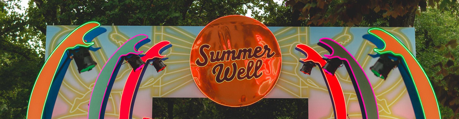 header_4 glo-summer-well